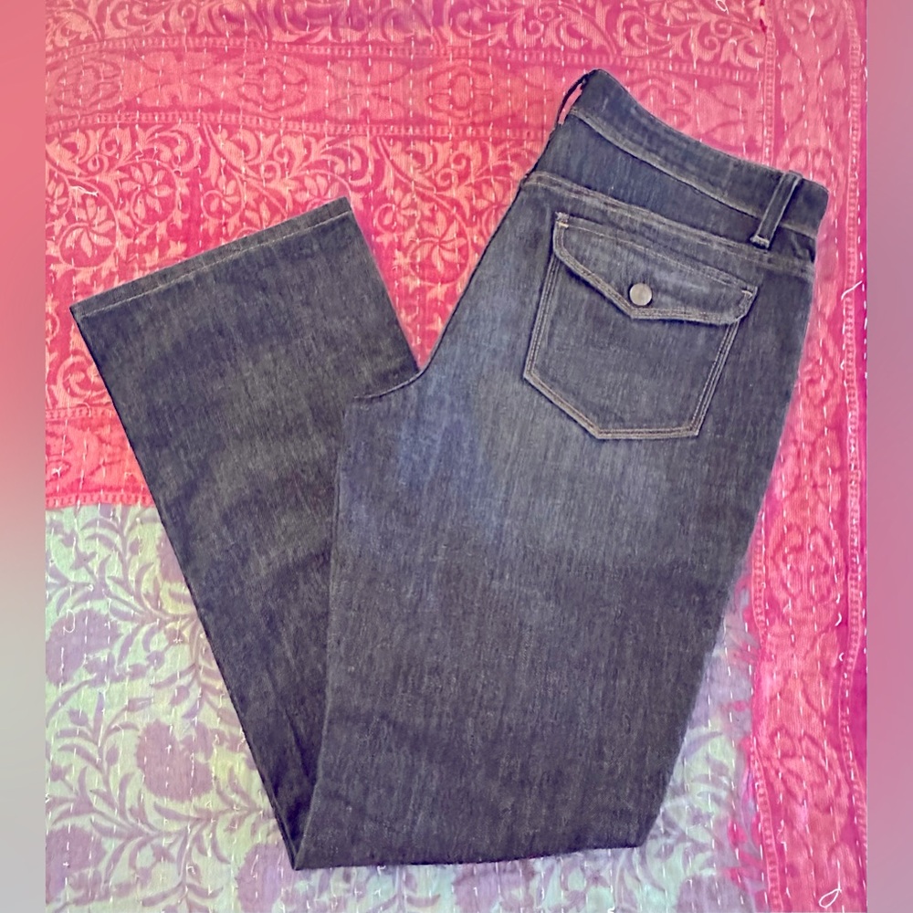 Gap bootcut stretch mid rise jeans with button flap pockets, size 14R